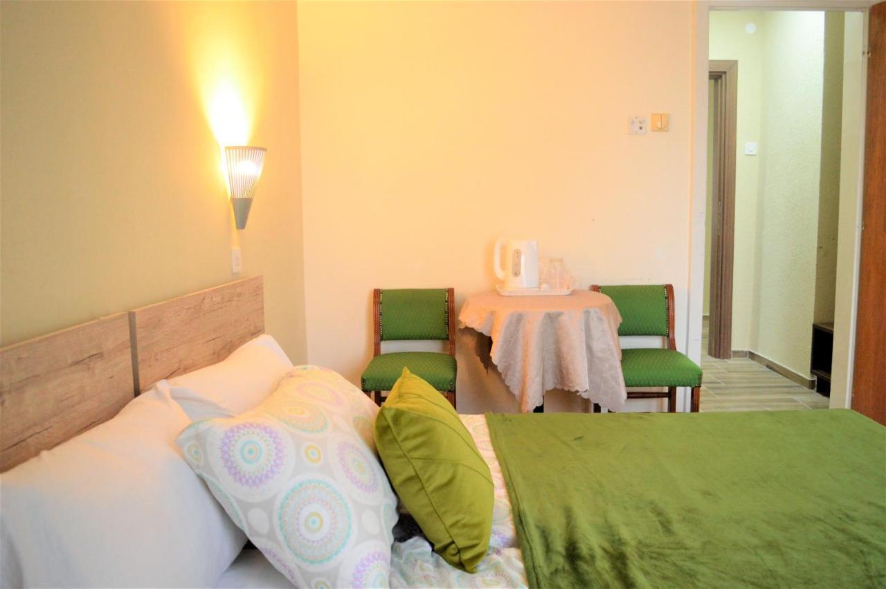 Hotel Park Negotino  Kültér fotó
